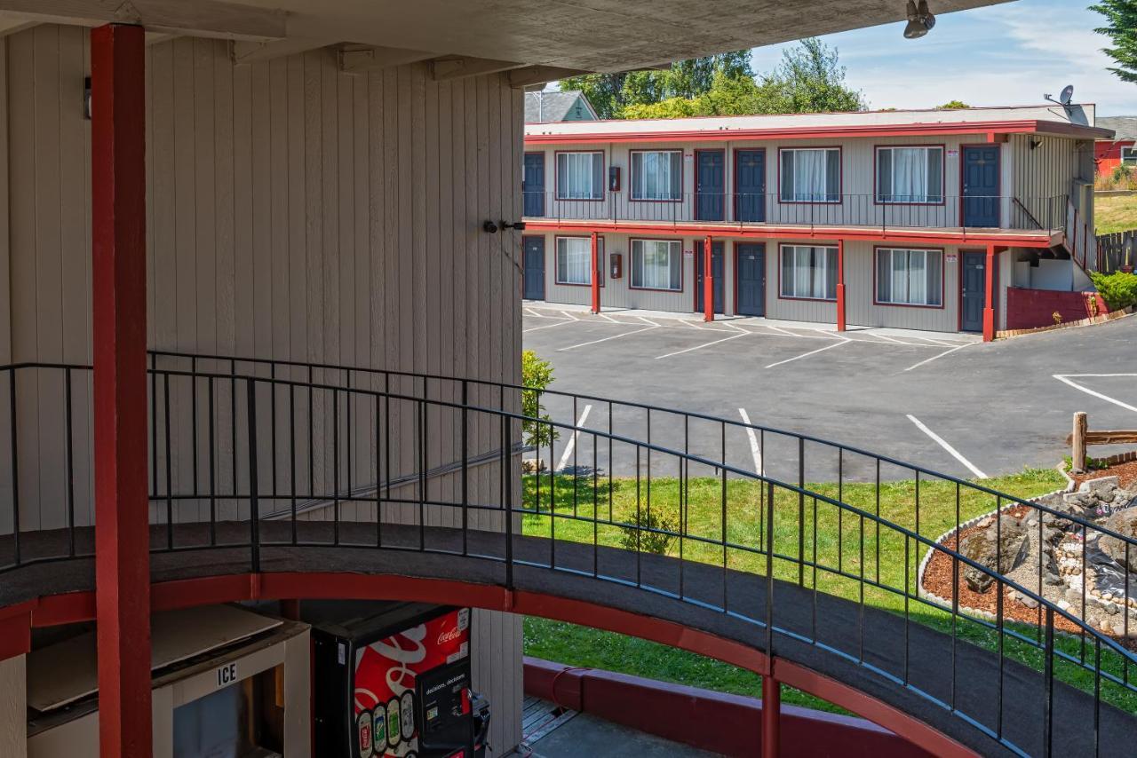 Riviera Inn Port Angeles Exterior photo