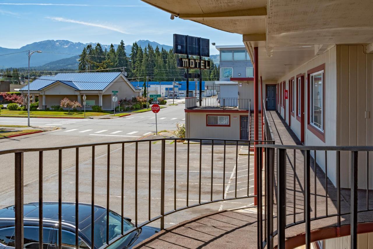 Riviera Inn Port Angeles Exterior photo