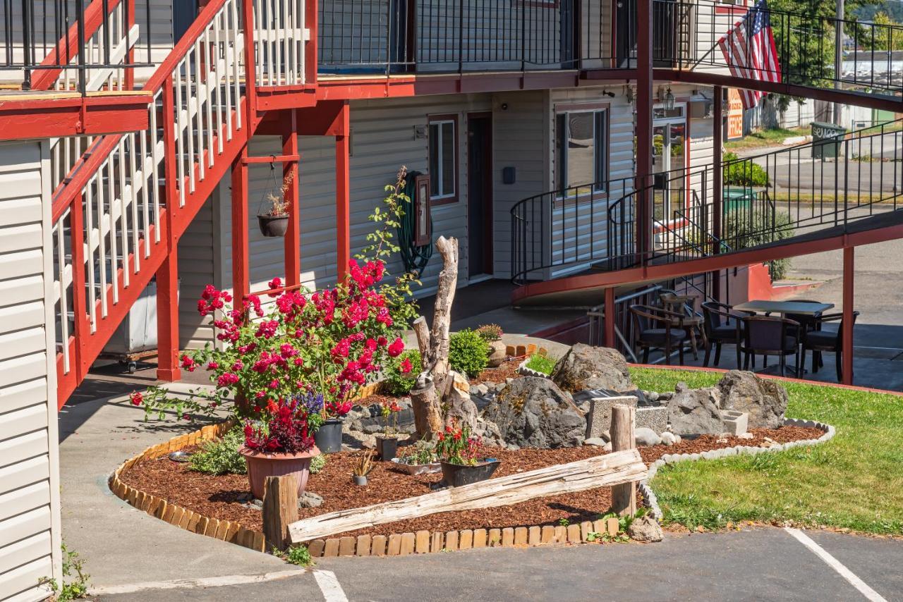 Riviera Inn Port Angeles Exterior photo