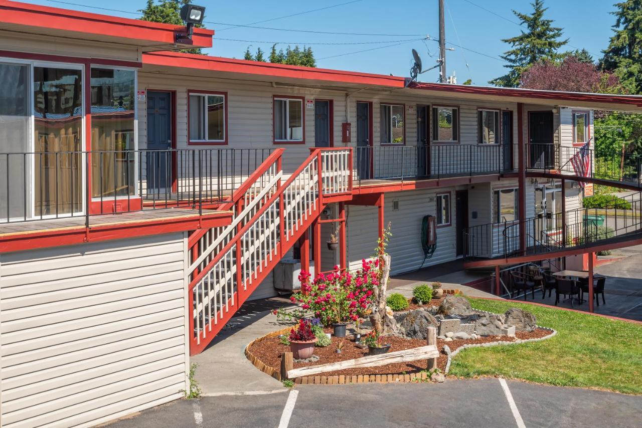 Riviera Inn Port Angeles Exterior photo