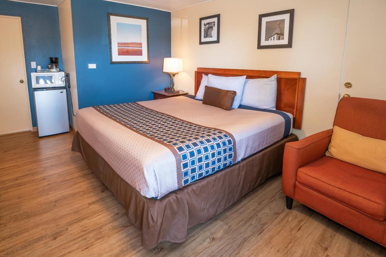 Riviera Inn Port Angeles Exterior photo