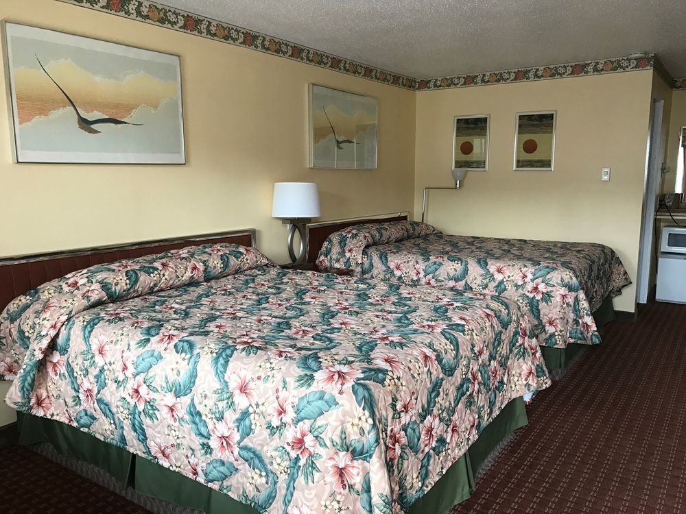 Riviera Inn Port Angeles Exterior photo