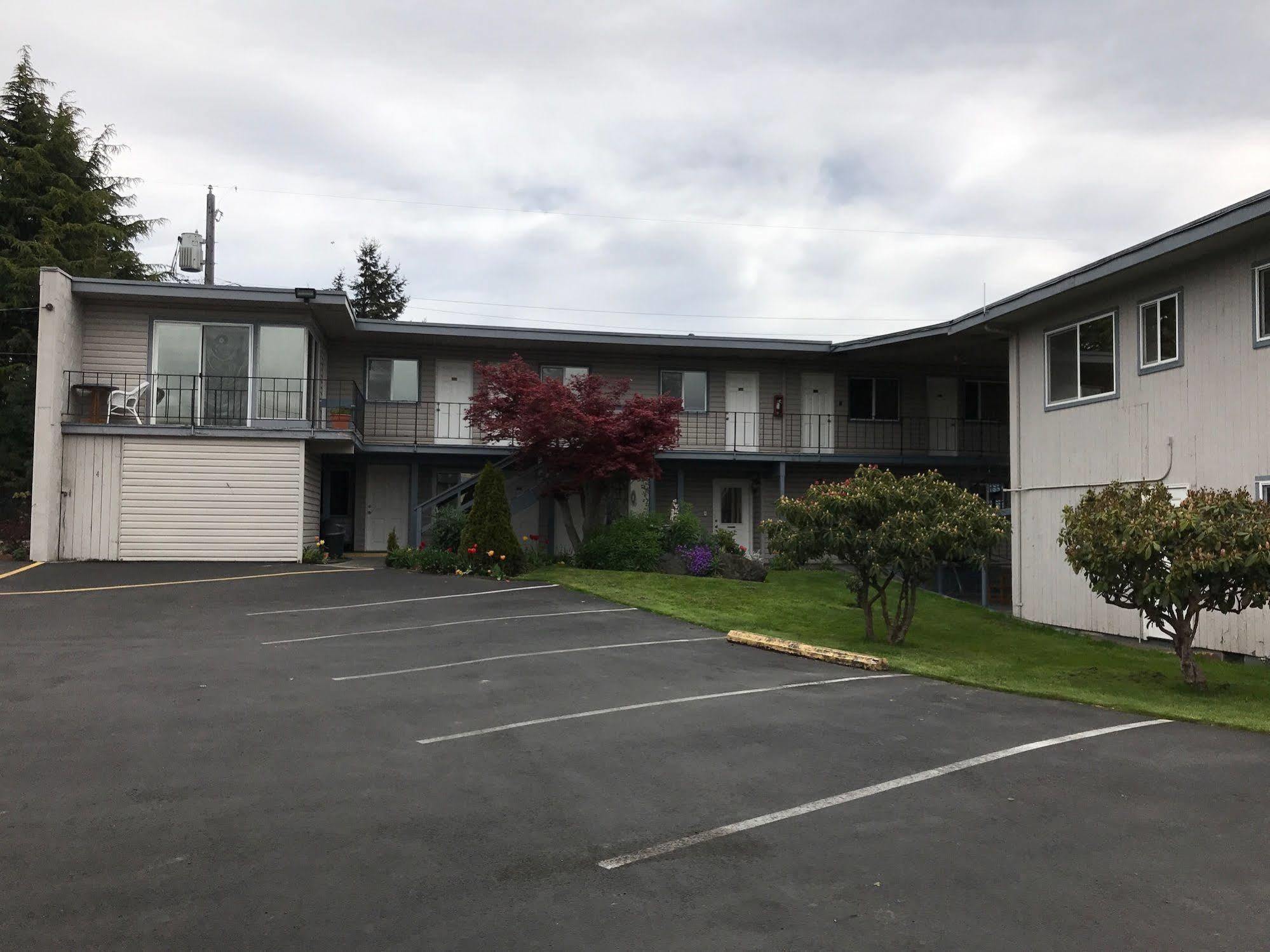 Riviera Inn Port Angeles Exterior photo